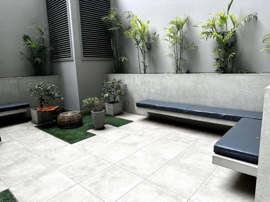 Home Cavero, Moderno Y Completo Departamento Lima Exterior photo